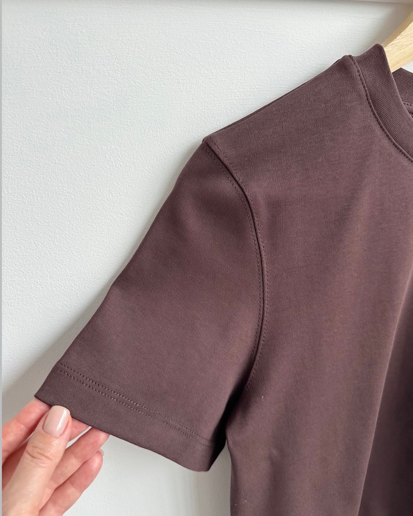 Crew neck solid texture basic