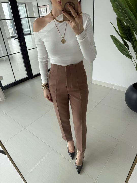 Darted carrot-fit trousers