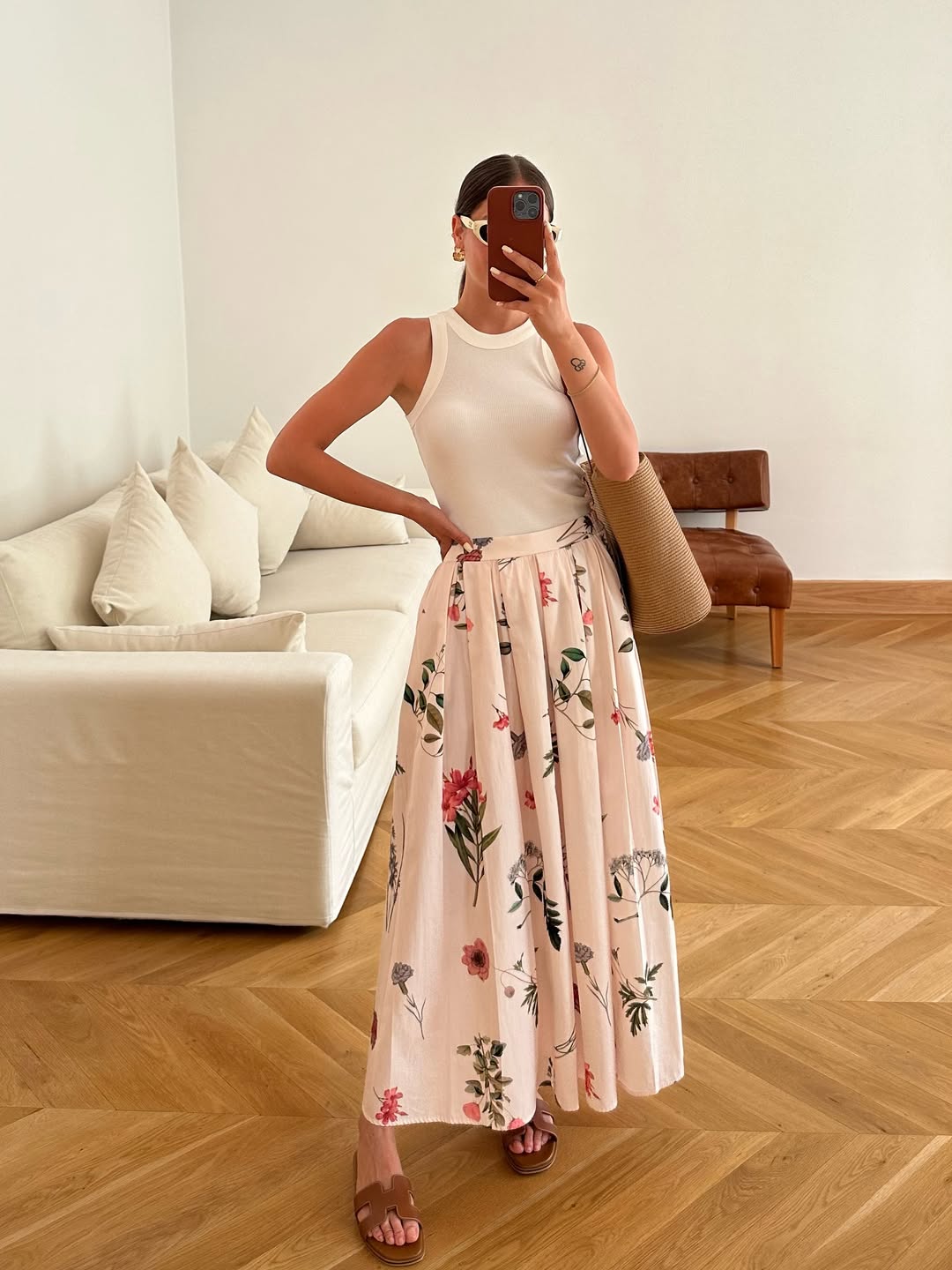 Cream elastic waist floral pattern pleated skirt