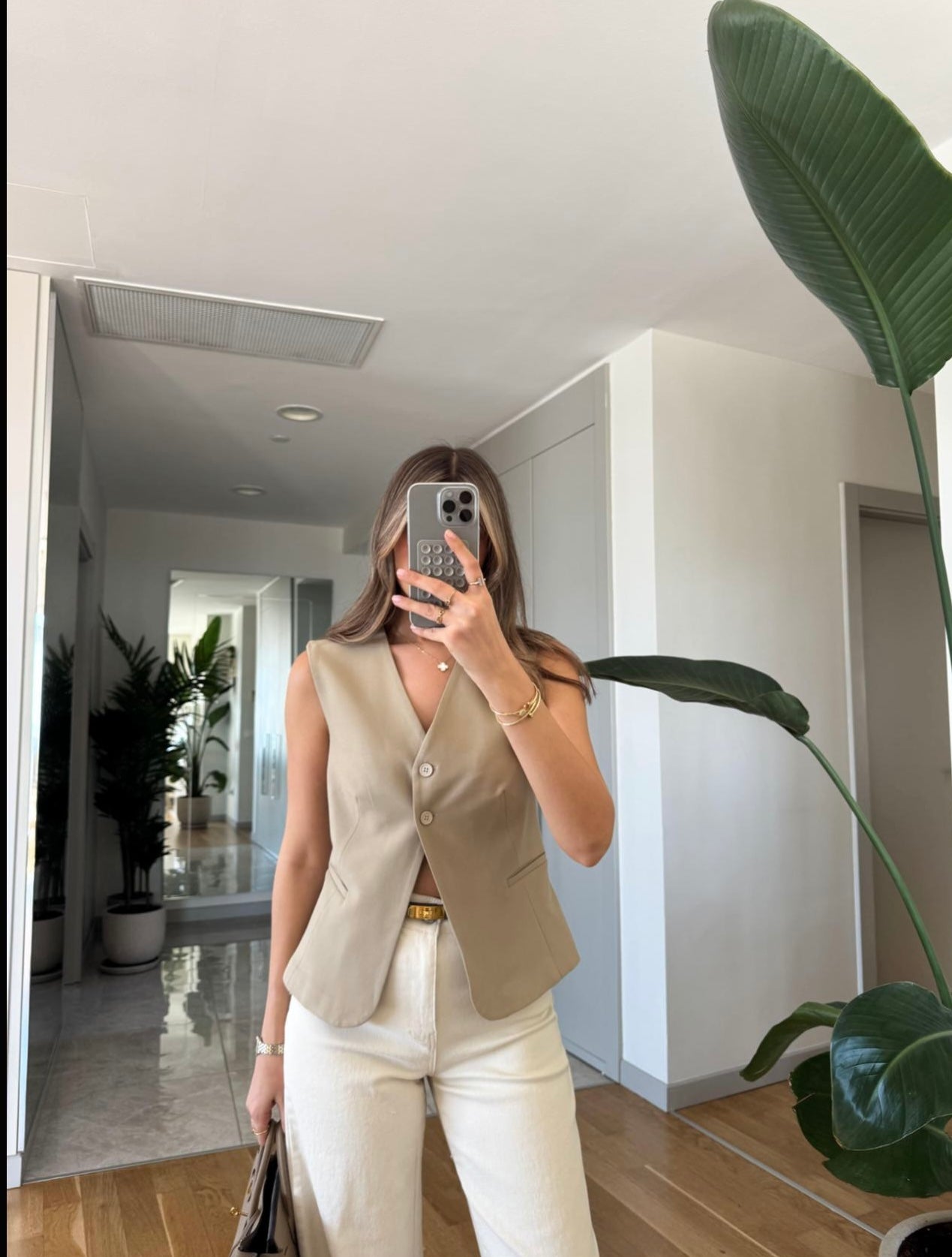 Two button vest