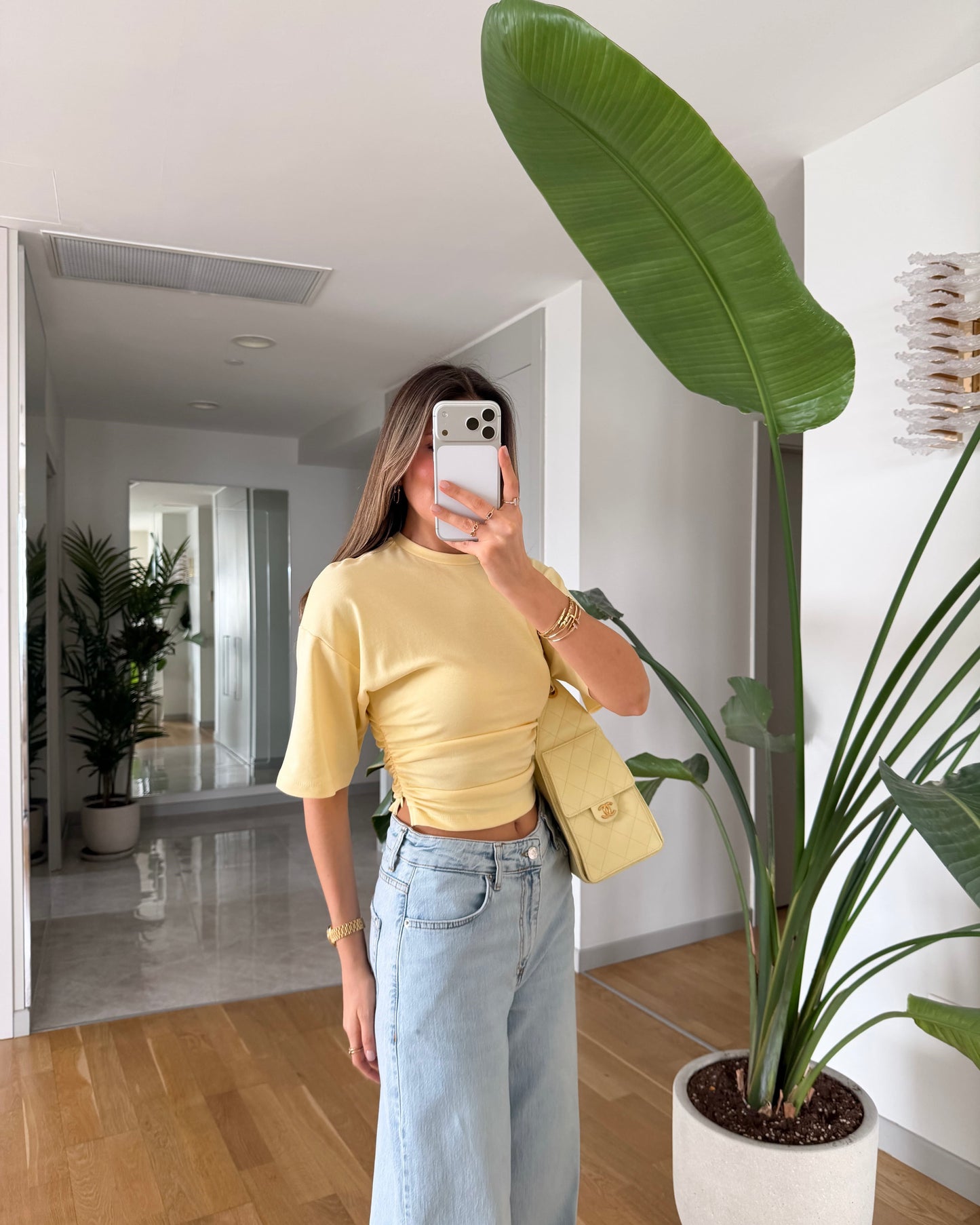 Gathered batwing sleeve T-shirt