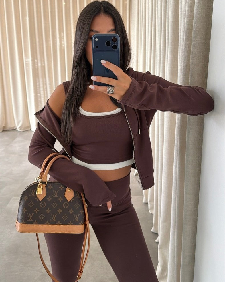 A stylish and comfortable 3-piece set