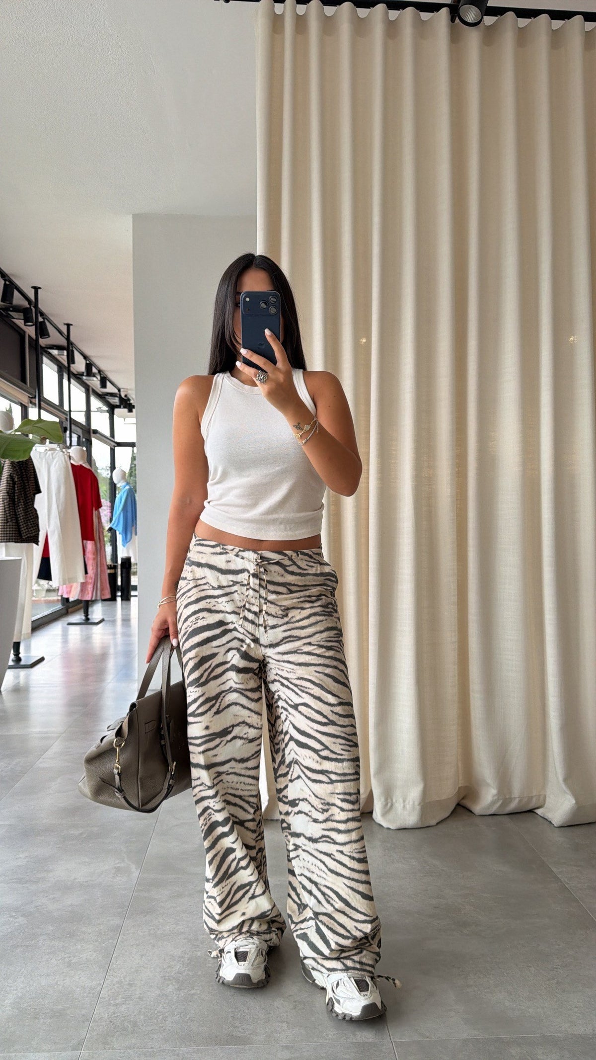 Zebra-print trousers
