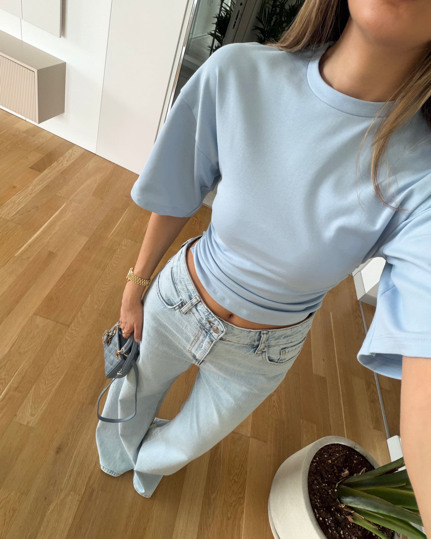 Gathered batwing sleeve T-shirt