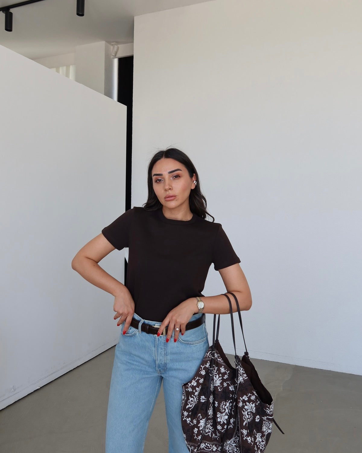Crew neck solid texture basic
