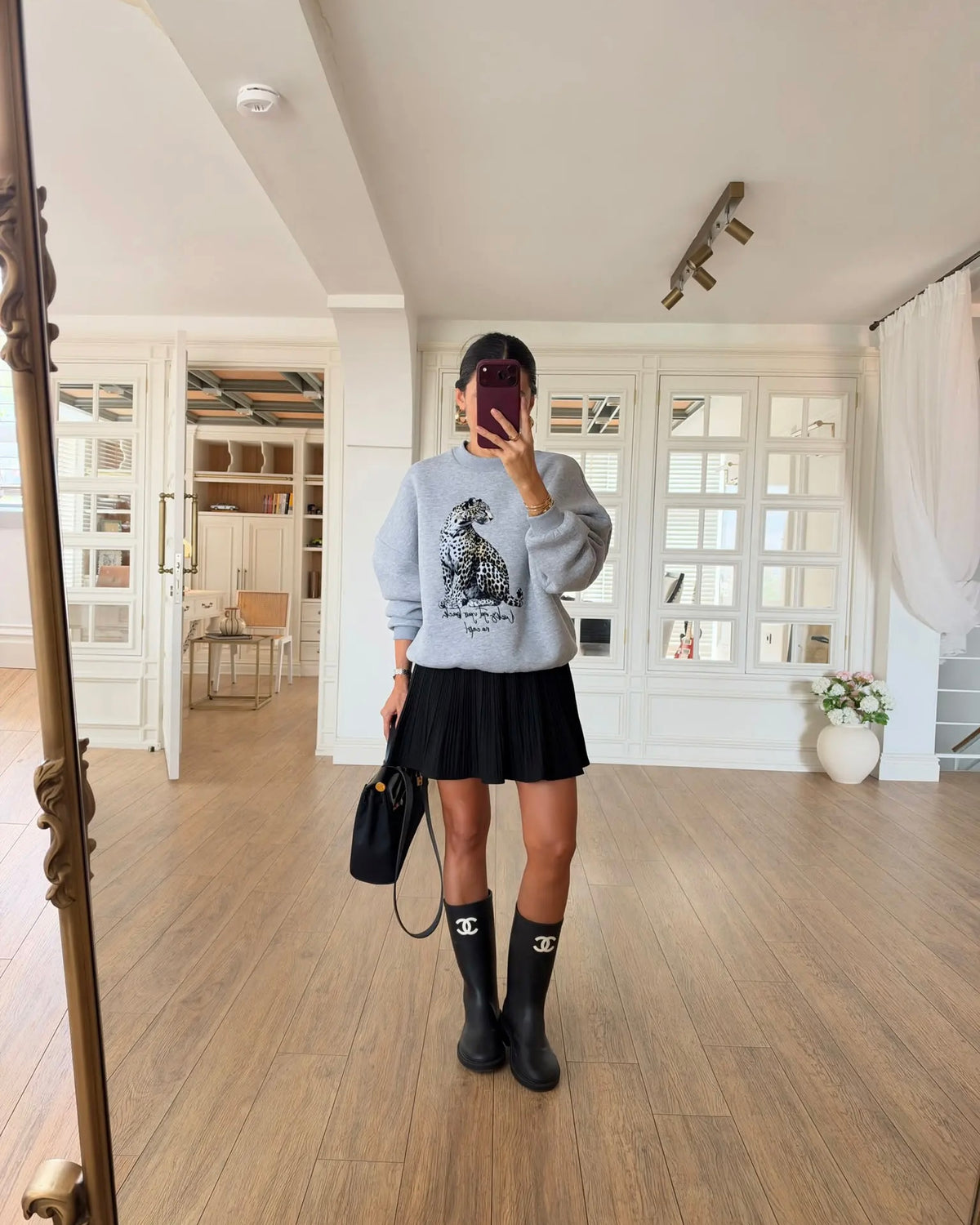 Leopard sweatshirt