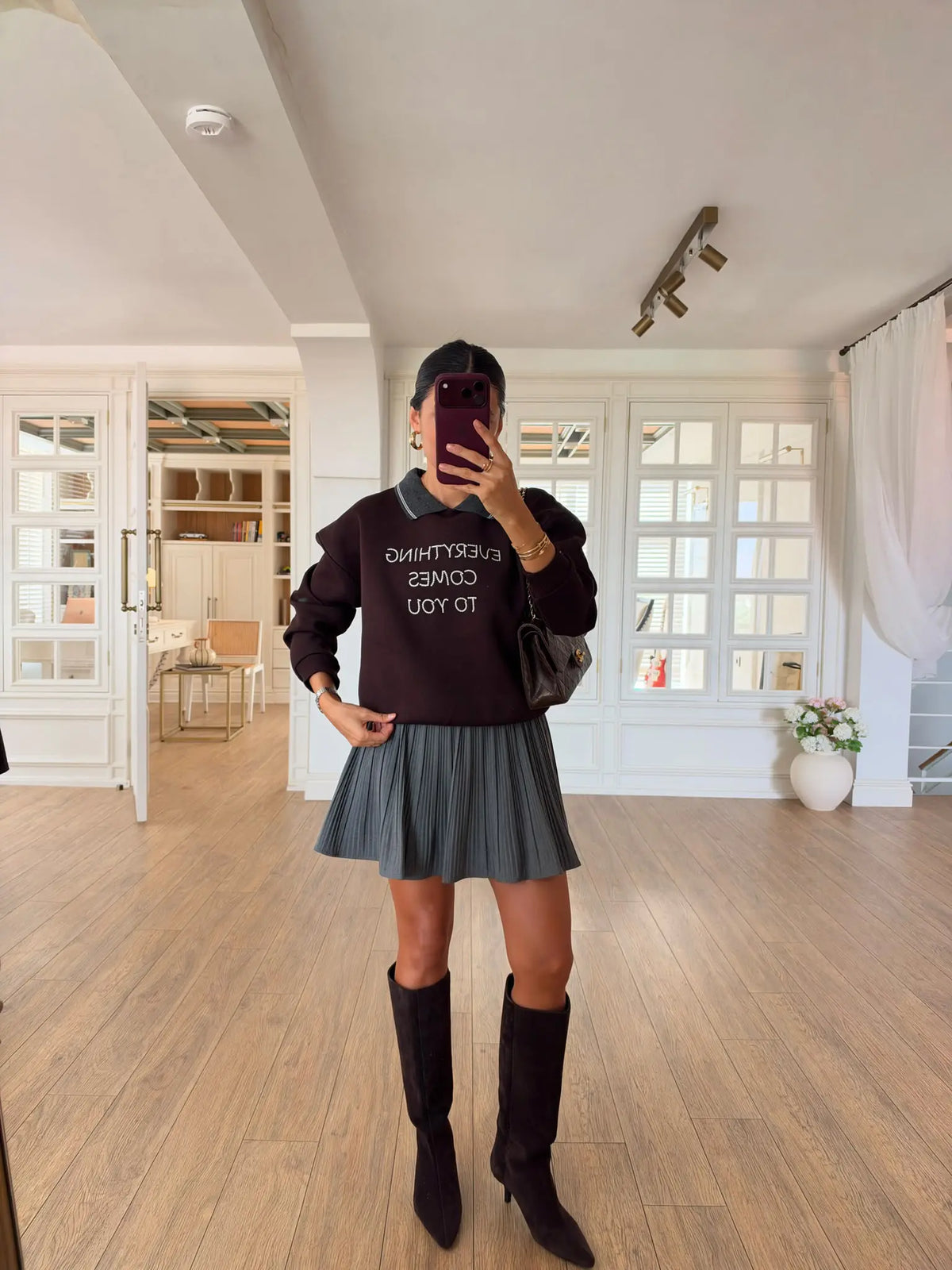 Brown collared sweatshirt