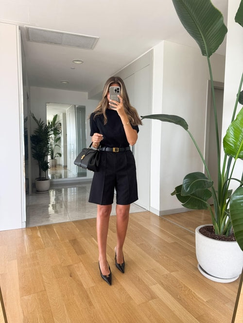 Rina pile detailed city shorts