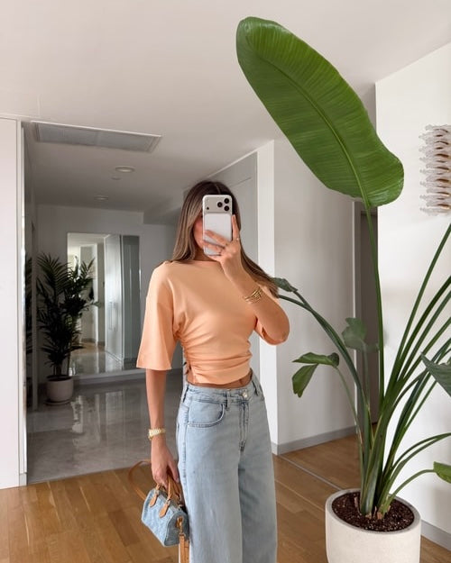 Gathered batwing sleeve T-shirt