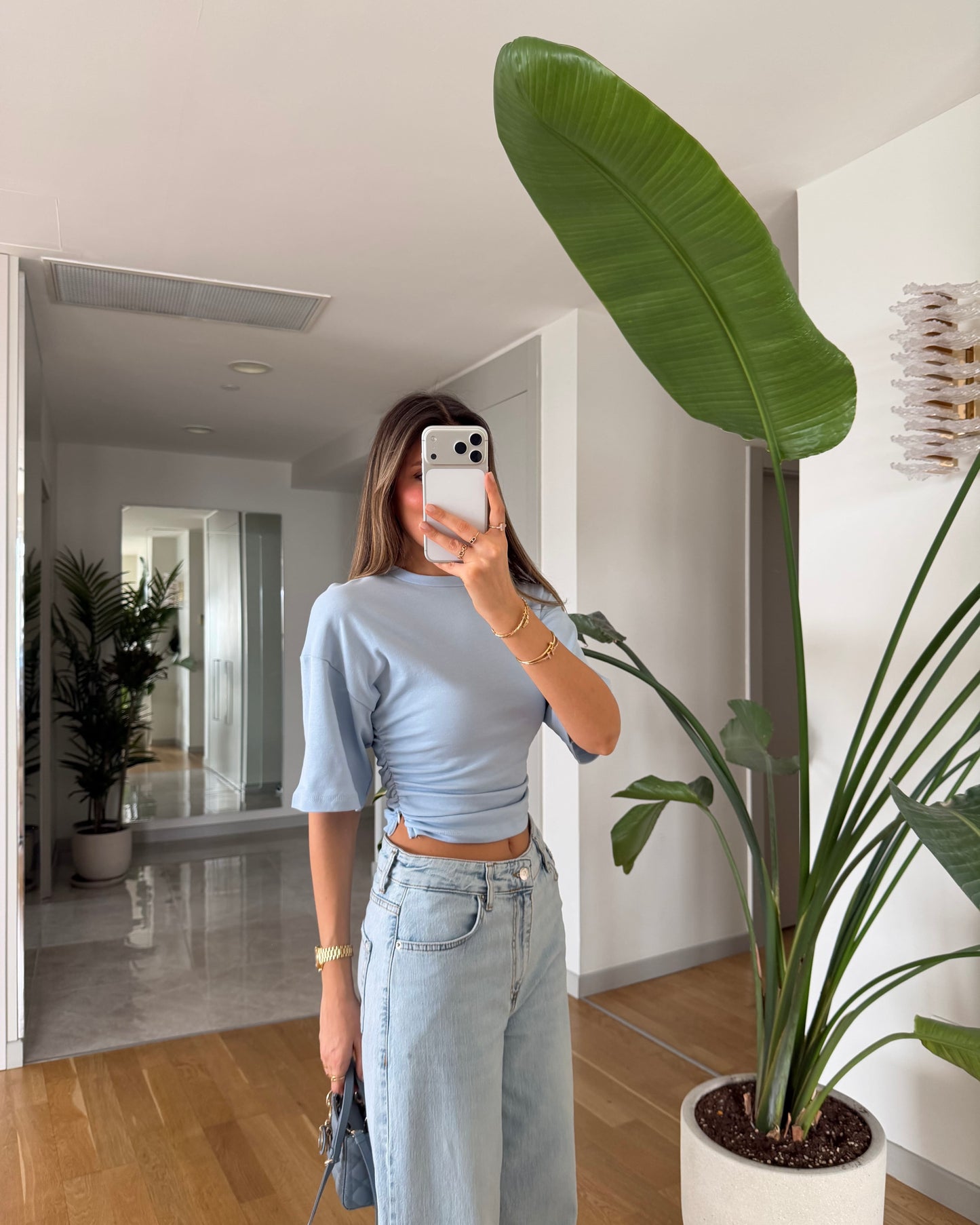 Gathered batwing sleeve T-shirt