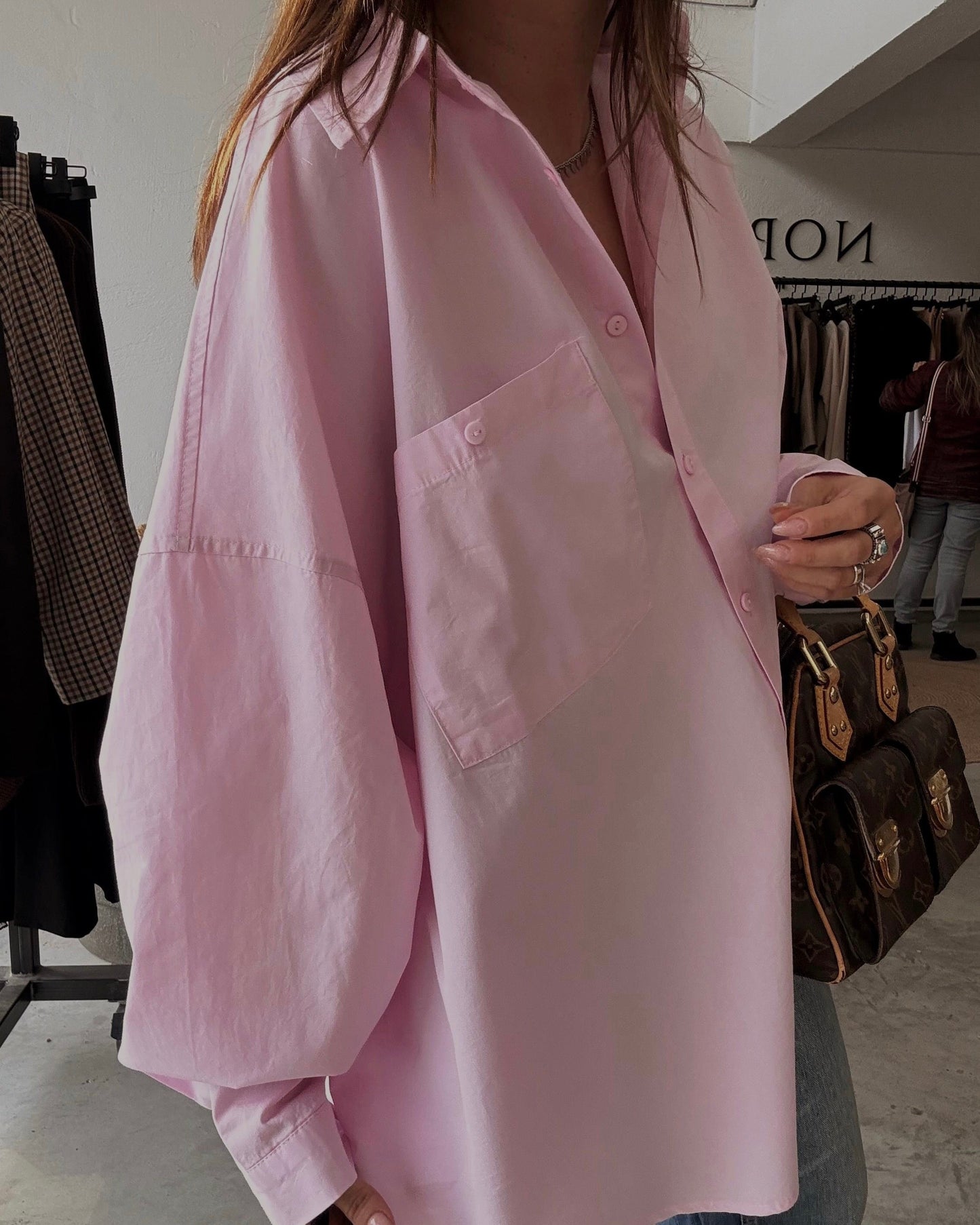 Oversized single pocket shirt