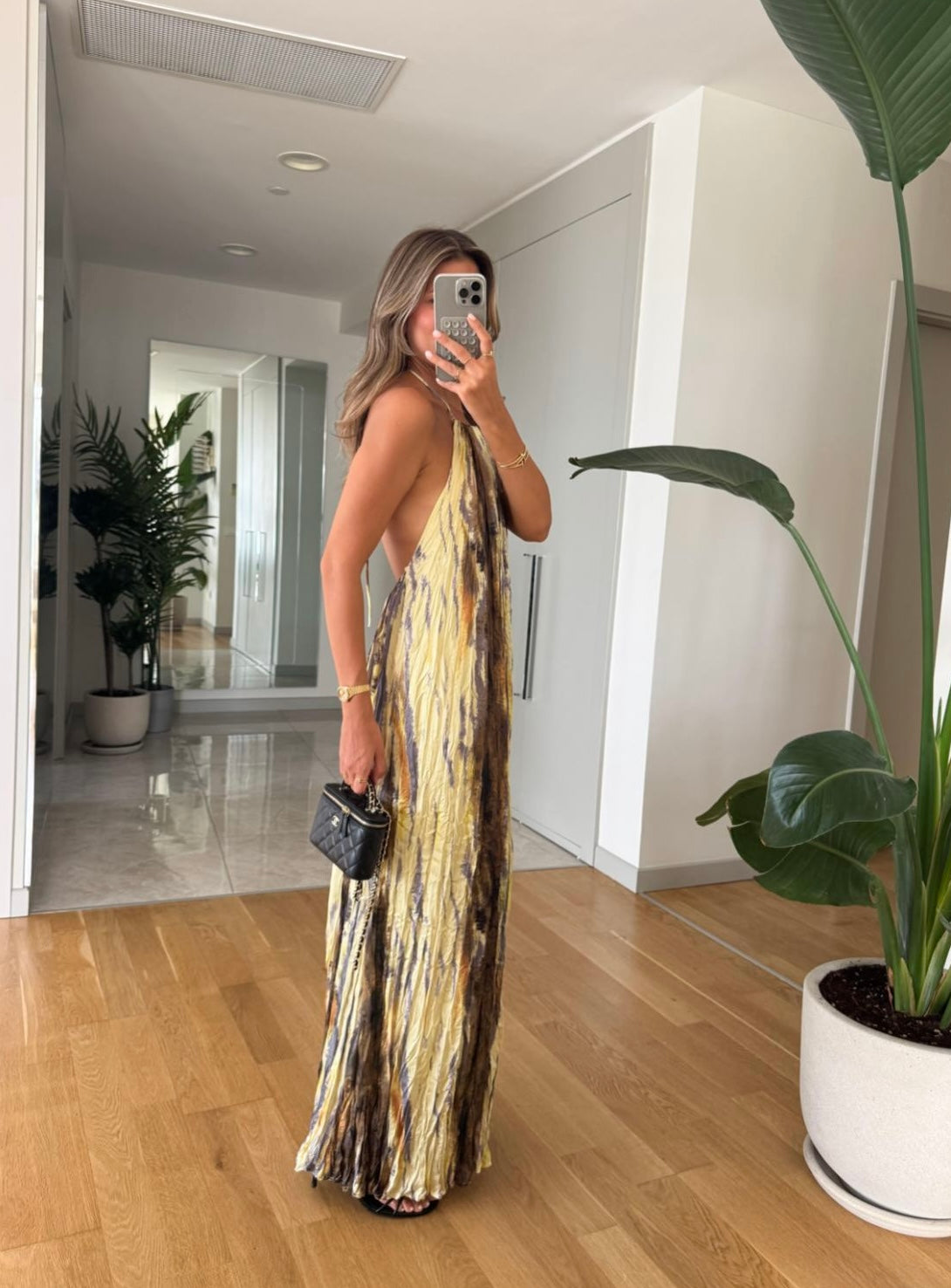 Tie dye pattern halter neck