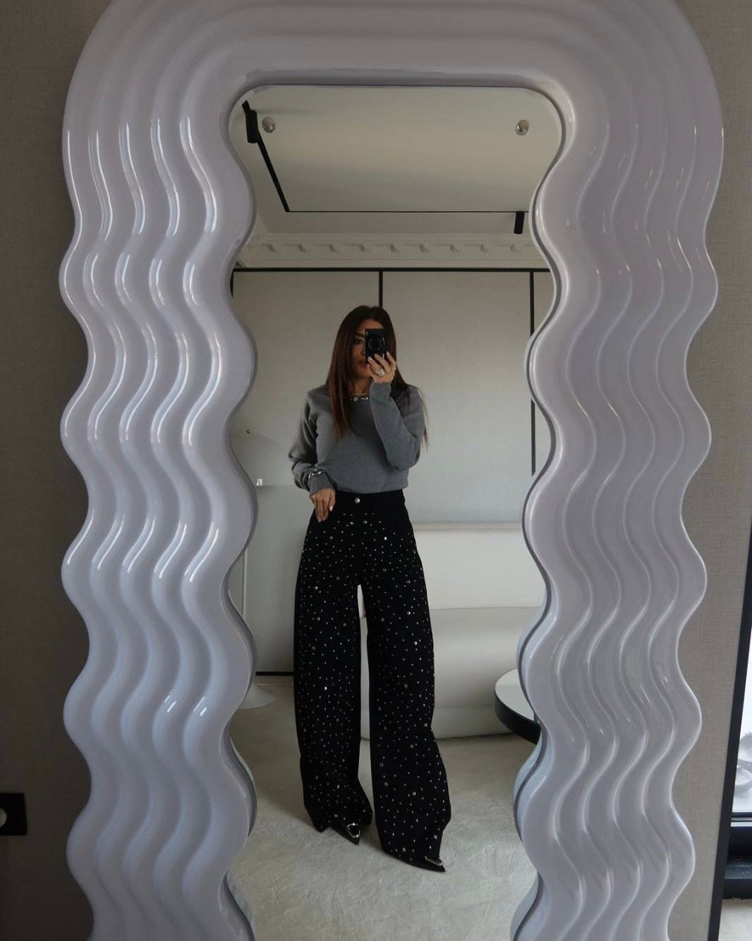 Wide-Fit jeans with studded front detail.