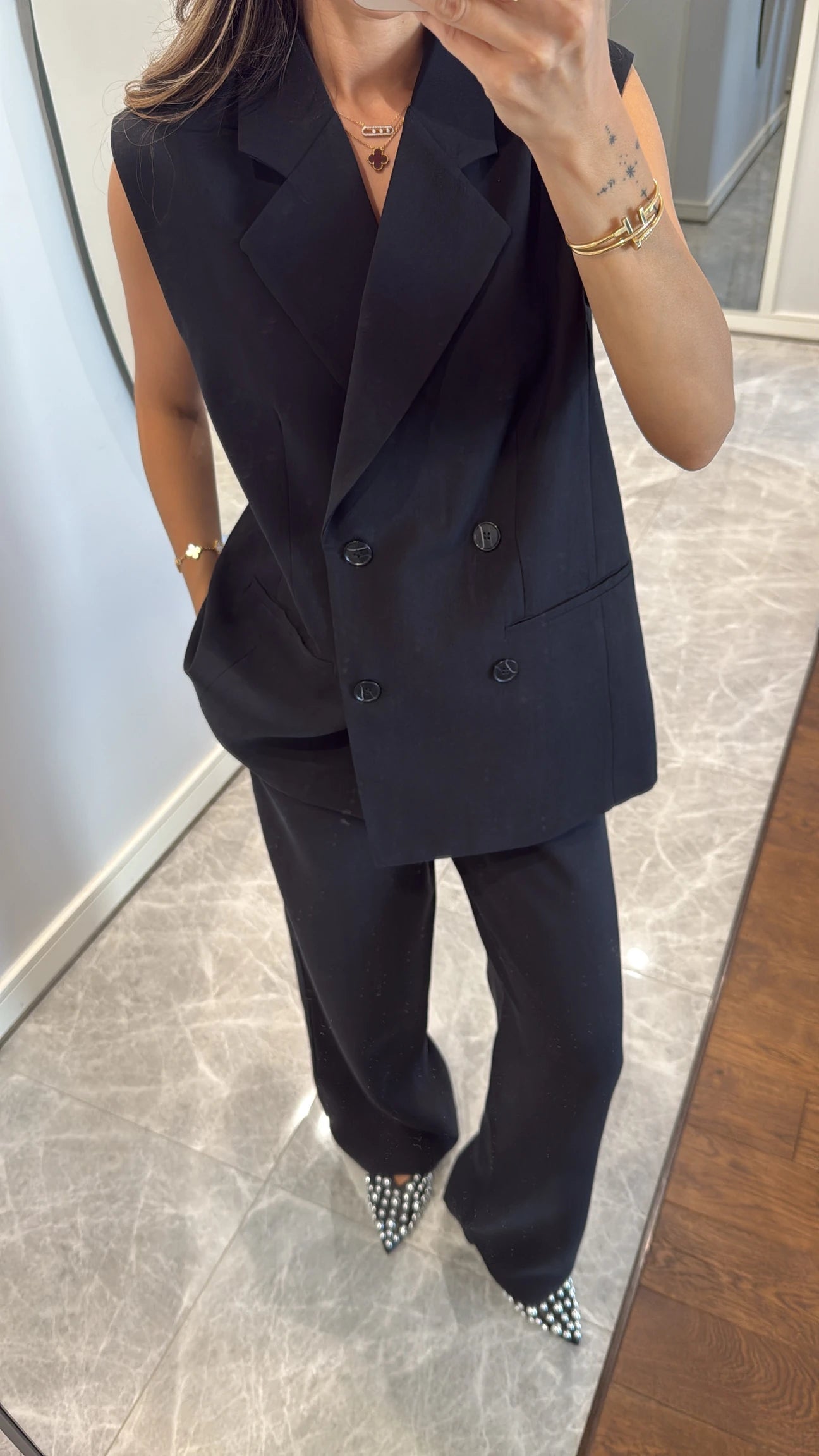 Button detailed vest pants set