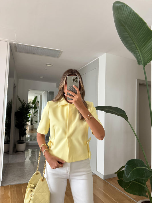 Short sleeve bow detail jacket