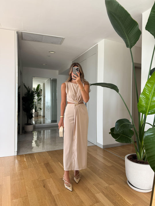 Low-cut dress