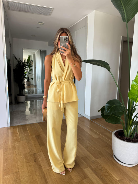 Theo halter neck linen textured suit