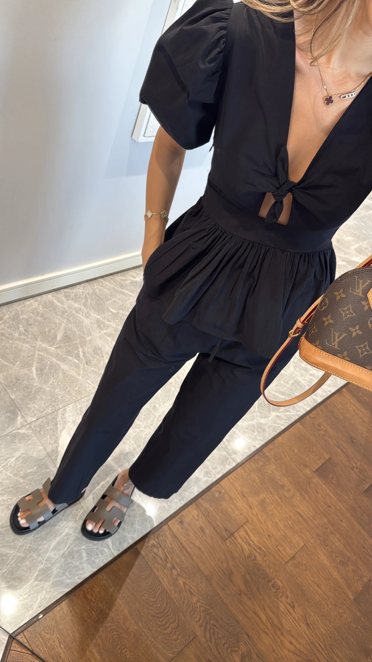 Rolled short sleeve trousers suit