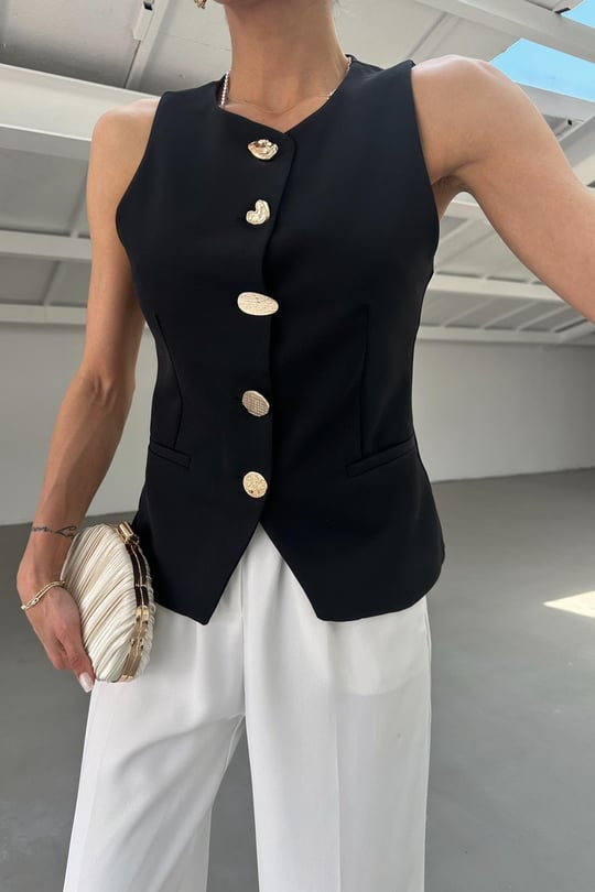 Sweet gold buttoned dress