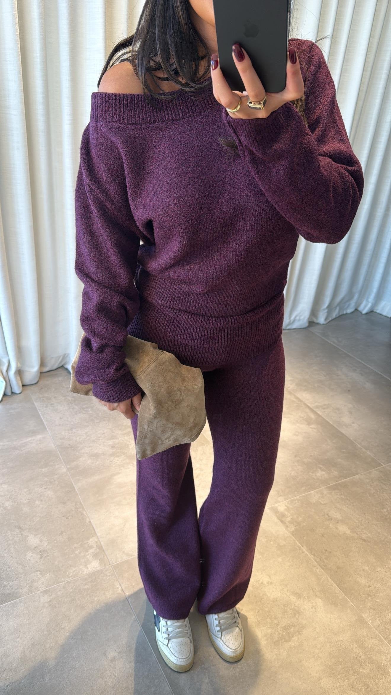 Collar blouse and trouser set