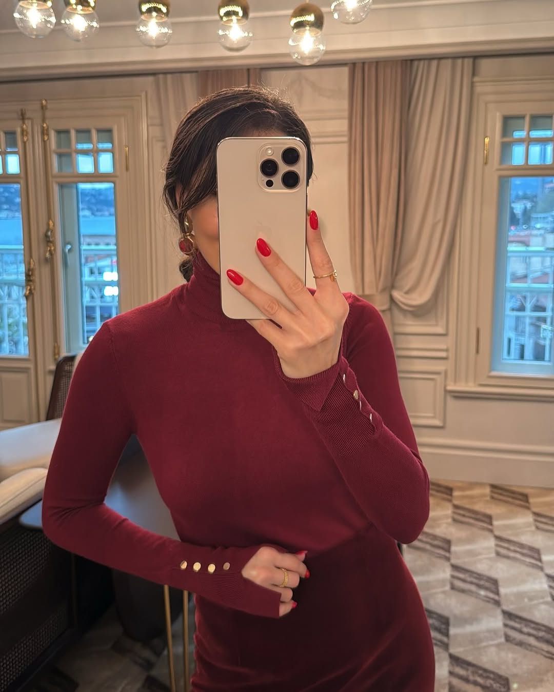 Turtleneck basic sweater