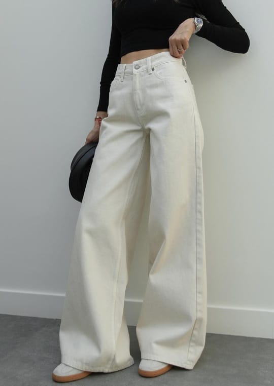 Wide Leg Jeans